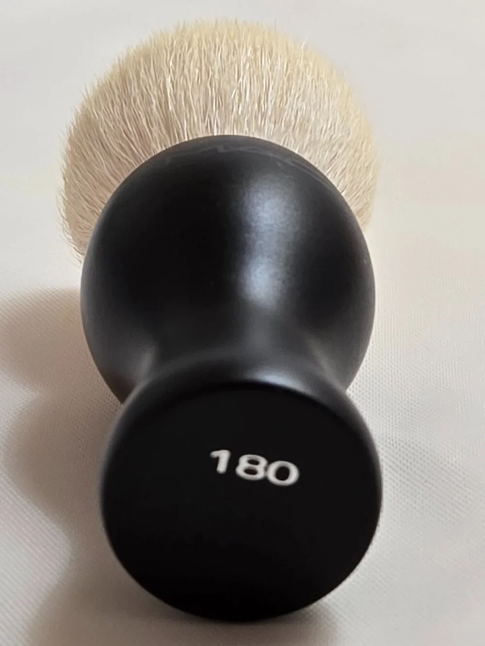 MAC 180 Buffer Kabuki Brush - Vintage. Natural Hair, RARE - SHIPS TODAY